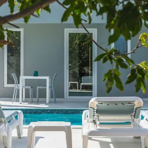  Apartment Hideout - From Eagle Aruba